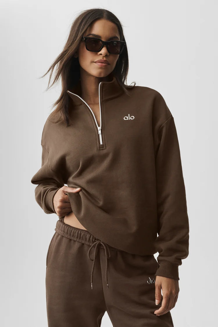 Athletic Wear: Accolade Quarter Zip Espresso
