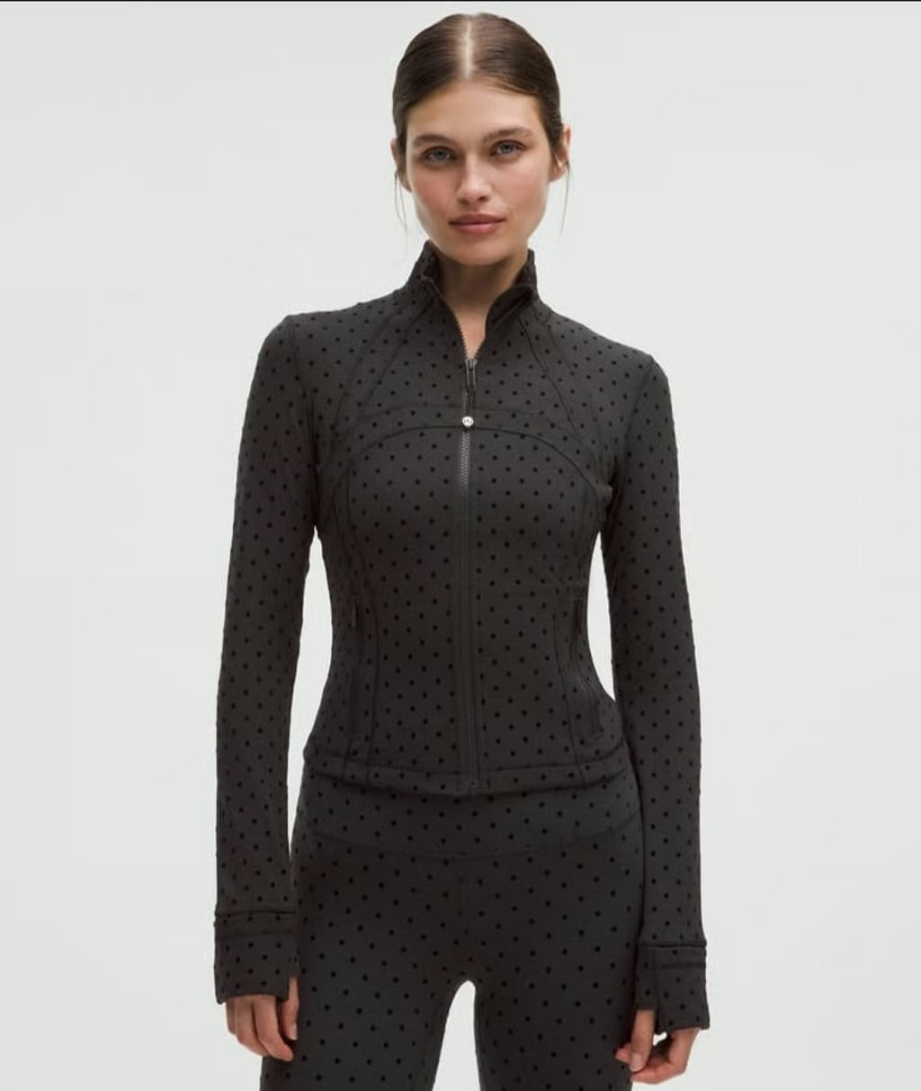 LULULEMON: BLACK POLKA DOT LEGGINGS SET