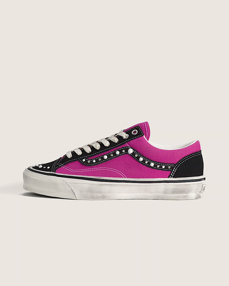 Vans LX Old Skool 36
Pearlized Pack Fuchsia Red