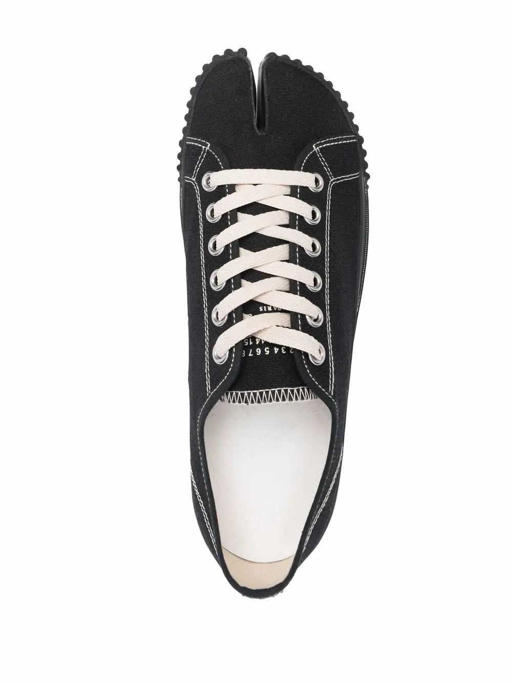Maison Margiela: Tabi Low Top Sneakers Black