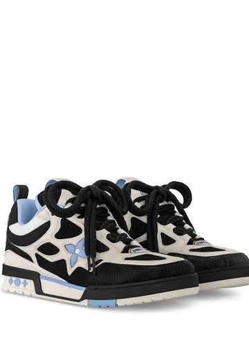 LOUIS VUITTON : Light blue/black skates