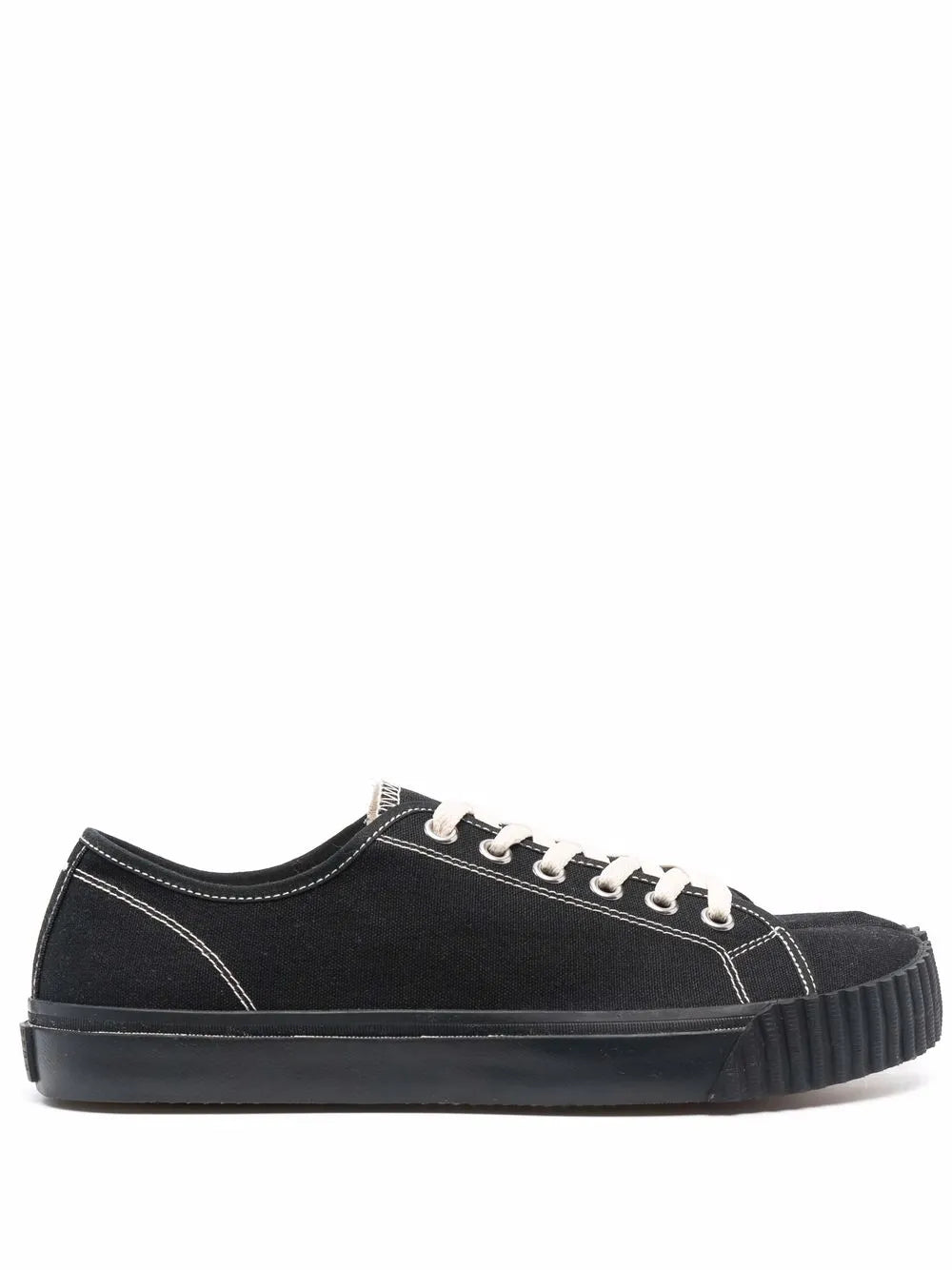 Maison Margiela: Tabi Low Top Sneakers Black