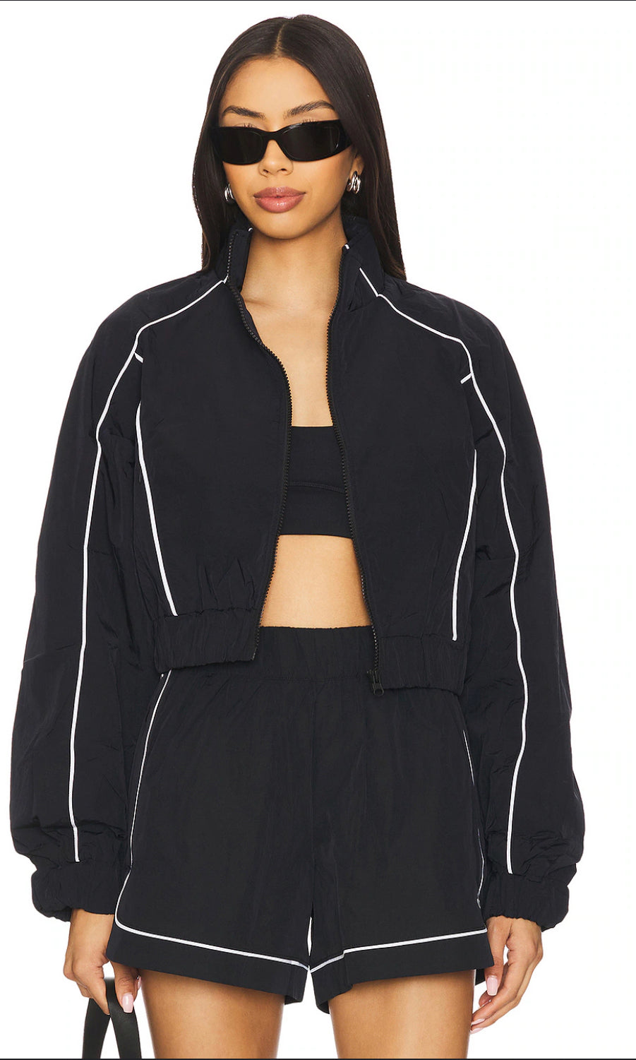 ALO : Black Jacket