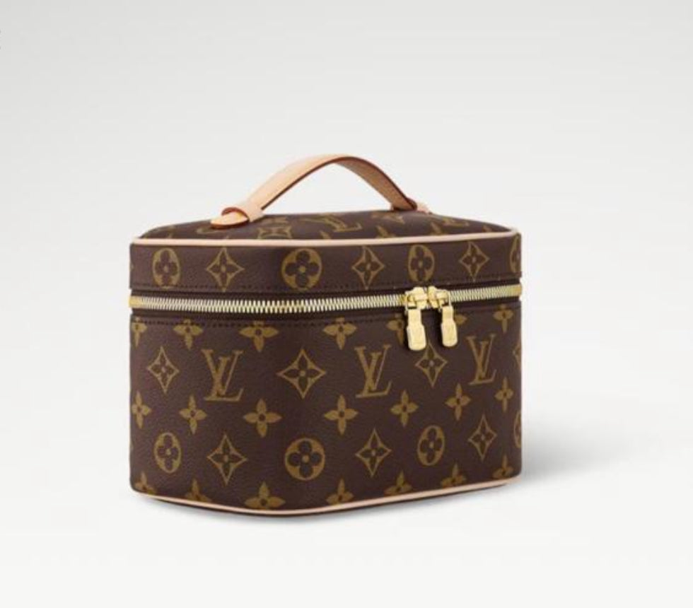 Louis Vuitton: Nice Mini Vanity