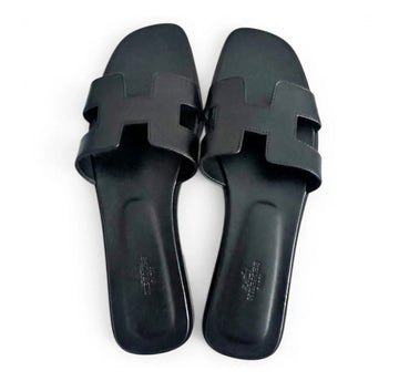 Hermes Noir Oran Sandals