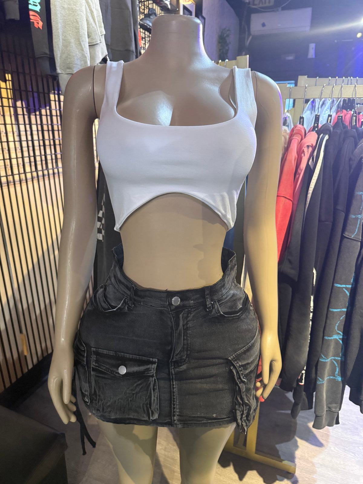 Cropped Tank Top